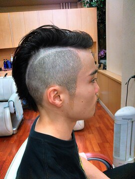 美容サロン シオン 菊水店 個性派メンズスタイル
