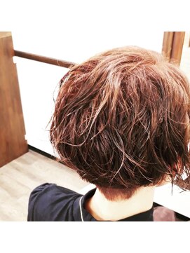 デイジー(Daisy) ウェービーボブ