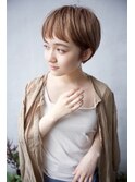 大人可愛い20代30代40代黒髪前下がりショートボブ丸みショート