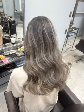 オズ 郡山桑野店(OZ) 《オズ》グレージュバレイヤージュブリーチ#髪質改善