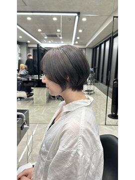 ハルキミナト ジャパン トウキョウ(HARUKI MINATO japan TOKYO) 丸みショート/前髪あり/くびれ/20代/30代