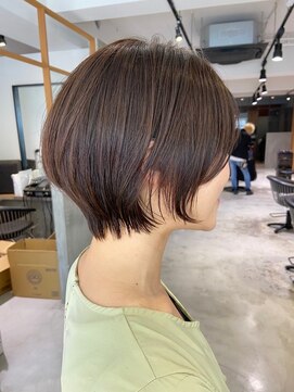 アカラ(acala) 王道ナチュラルショートボブ【イルミナカラー/縮毛矯正/髪質改善