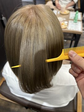 バース(BirtH) ベージュカラー