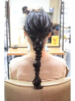 ポタム 東中野(potamu)&nbsp;飾り無しでも華やか編み下ろしヘア