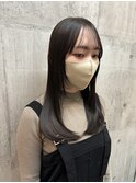 艶々ロングの顔周りレイヤー