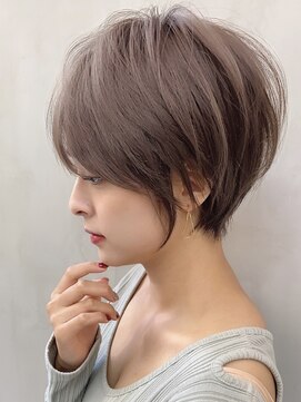 ラフ 新宿(Laff) 新宿小顔ショートボブ/丸みショート/白髪ぼかし/ハイライト