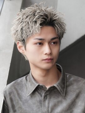 カライングドゥ(ing deux) スーツ短髪ツーブロック束感モテる黒髪シークレットパーマ流行