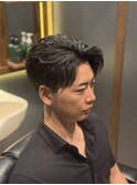 かきあげスタイル×ビジネスカジュアル