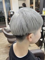 ヘアーデザイン サンニイイチヨン(HAIR DESIGN 3214)&nbsp;ブリーチ/グレーカラー/シルバーカラー/上尾美容室/ショート