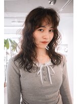 シカ(sica)&nbsp;ミディアムウルフドライパーマ