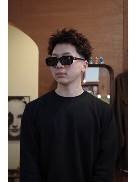 エディ(Edy) メンズスパイキーショート刈り上げジェットモヒカン眉毛カット