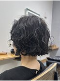 【oasisオグラ】外ハネ大きめウェーブパーマボブ