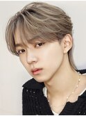 韓国ヘアコンマバング韓国マッシュセンターパートフェザーパーマ