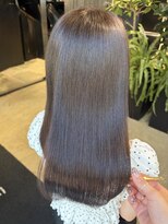 ラブクロムトーキョー オモテサンドウ(LOVECHROME OMOTESANDO) 大人かわいいアッシュグレージュカラー