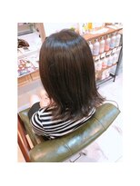 ヘアメイク リヴ(Hair Make Liv) 切りっぱなし外ハネボブ