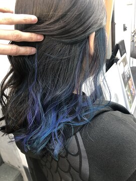 ビヨンドイー(beyond E) インナーブルーエメラルドユニコーンカラー