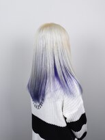 クリップ ジョイント ゴッド(CLIP JOINT GOD)&nbsp;ホワイトブロンド×インナーカラー☆