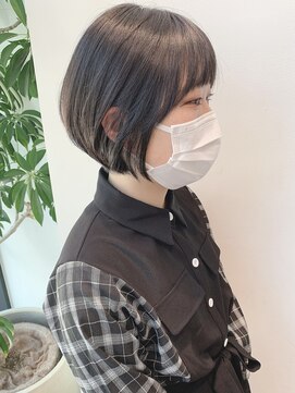 ステア ケース(stair case) 大人かわいい黒髪ショートボブ前髪あり20代30代40代髪型