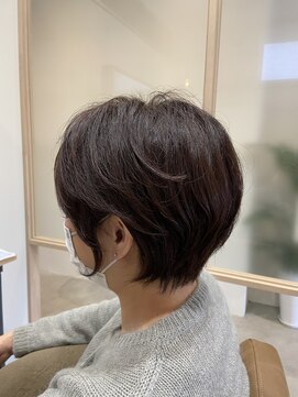 ルーム(room) 丸みショート