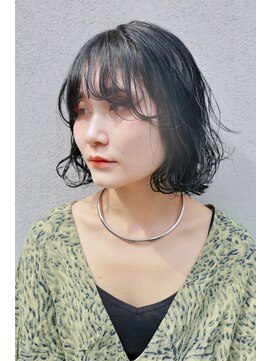 スリー スタンド(THREE STAND) 大人可愛い小顔ボブパーマ ゆるふわくせ毛風パーマ 20代30代