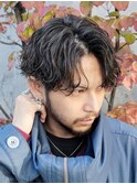 マッシュ波巻きツイストスパイラルパーマツーブロック刈り上げ