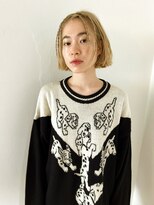 ヌウ(nuu)&nbsp;ダブルカラー/ハイトーン/ボブ/アレンジスタイル/ブロンド