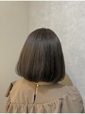アッシュ艶ボブ