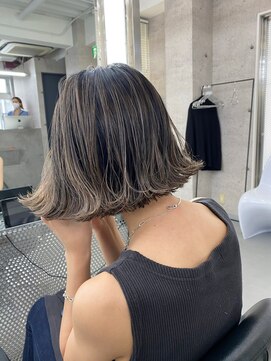 イキ 表参道(iki omotesando) モード/無造作ウェーブ/大人ガーリー[表参道駅]