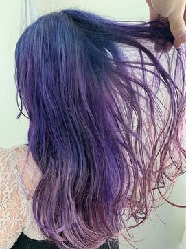 アトリア 横浜(Atria) デザインカラー/グラデーションカラー/ハイトーン/ブリーチ