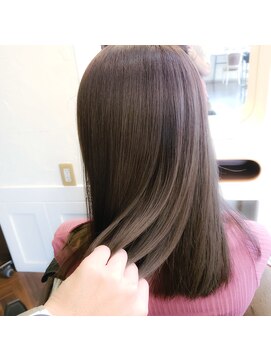 ログ(L.O.G) 【オススメNo.1】カット+ダメージレスカラー+トリートメント