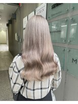 ブルー 盛岡店(BLUE)&nbsp;グレーベージュ/レイヤーロング/前髪パーマ