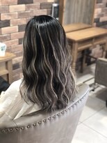 ホワイト 伊勢崎(WHITE) ハイライト歴をリペア！外国人風コントラストハイライト☆