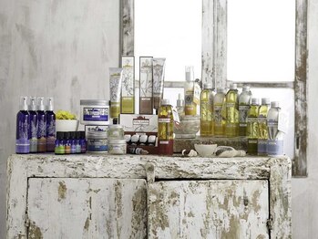 ハレノヒ(hare no hi)の写真/髪と頭皮に優しい、厳選された薬剤でカラーを楽しめる♪頭皮や髪の負担を軽減し、美髪へ導きます＊