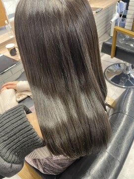 モク(mok) 暗めオリーブグレージュ