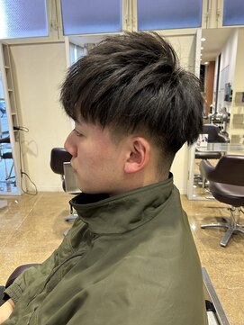 レッド(ReD) 刈り上げマッシュ