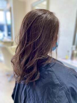 ヴィフ ヘアアンドデザイン(Vif hair&design) ロングレイヤー×ベージュブラウン