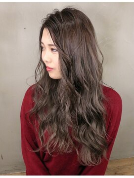 イロ(iro) 《人気髪色》グレージュカラー