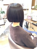 コアフィールフィス(COIFFURE fils)&nbsp;【見附　今町】似合わせカット　前下がりボブ　切りっぱなし