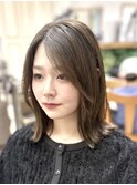 外ハネボブ×アッシュオリーブベージュ