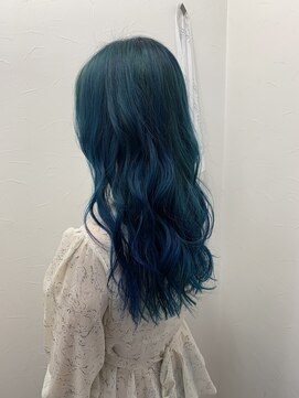 トゥーン 川崎店(TOON) ブルーターコイズ/ゆる巻きロング/ブルーカラー