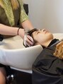 アミー 池袋(Ammy)&nbsp;ヘッドスパも得意です！頭皮から健康な髪を育てます[ヘッドスパ]