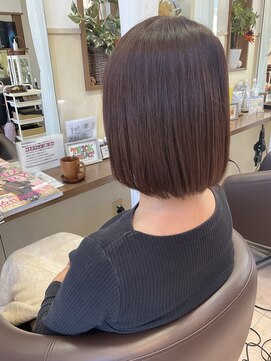 コアフィールフィス(COIFFURE fils) 【見附 今町】ミセス M3D ツヤ感 似合わせ ロブ