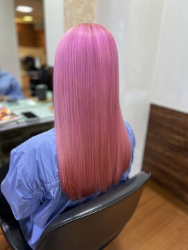 アークスヘアー 大人可愛いふんわりカールミストバング外国人風カラーブリーチ