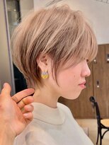 アイドットプラス 札幌大通り(i.+ODORI)&nbsp;前髪あり小顔くせ毛カバーベージュカラー丸みショートボブヘア