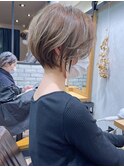 30代40代50代大人ショート髪型丸顔前髪あり似合わせ  安