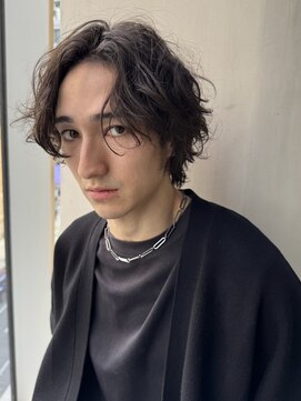 スクリーン(SCREEN) MEN’S HAIR/ブルーブラック/フェザーパーマ/三宮/元町