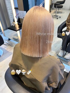 インク サカエ(inq sakae) ケアブリーチ2回/トリプルカラー/ホワイトミルクティー