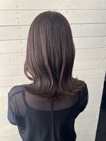 ルノン フィージュ(LUNON fieju)&nbsp;黒髪クラゲヘアーオリーブグレー小顔ココアベージュ