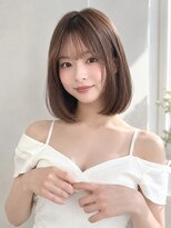 シー バイ ロンド 新宿(Sea by Lond)&nbsp;ワンホンレイヤ ー×ダークブルー[デジタルパーマ/ボブ/韓国]