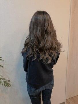 イチカ(ichica) ichica】3Dハイライトカラー×グレージュ